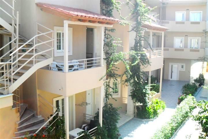 Nirvana Studios And Apartements Jeorjúpoli Kültér fotó
